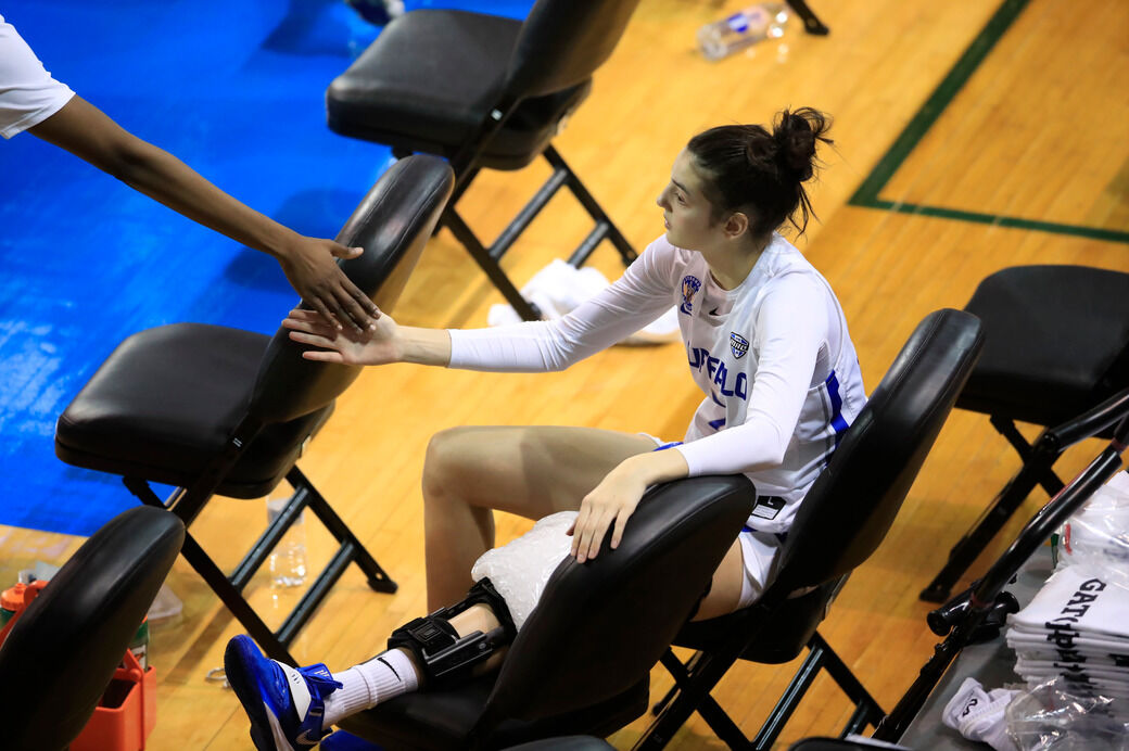 UB 82, Bowling Green 74